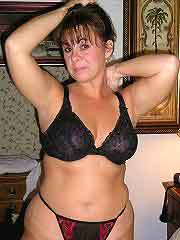 a milf from Southbury, Connecticut